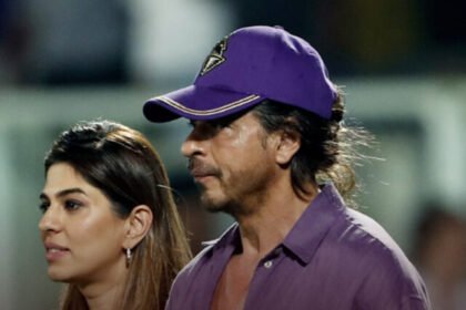 Three apartments in Bandra were recently purchased by SRK’s manager, Pooja Dadlani.